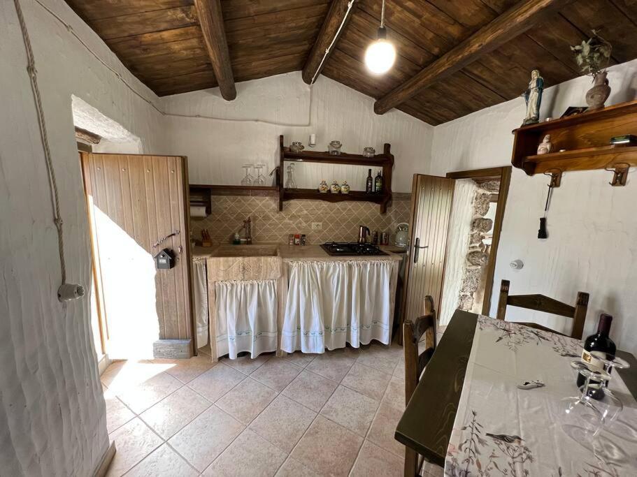 Muristene Pozzo Santa Cristina Paulilatino Extérieur photo
